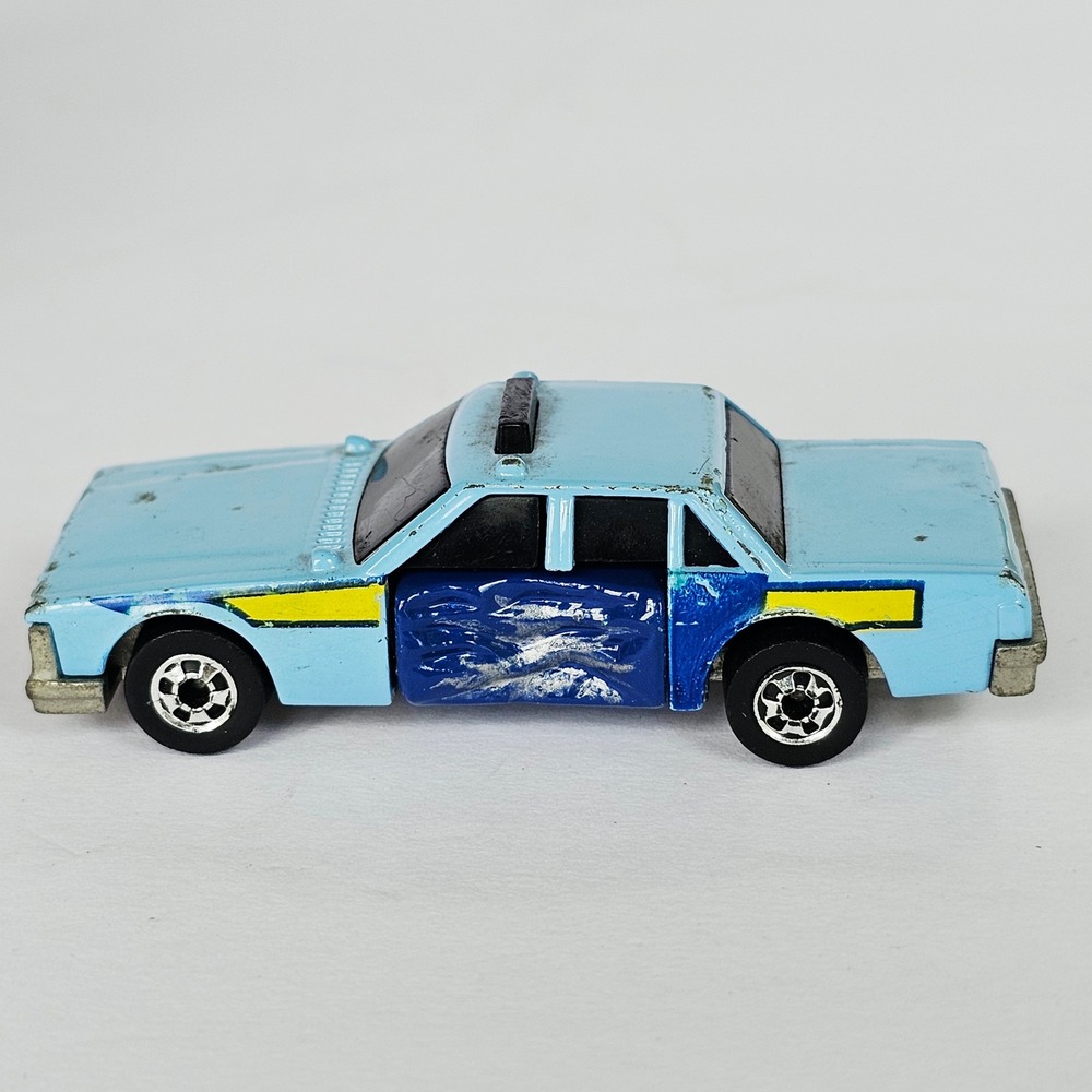 1983 Hot Wheels Crack-Ups State Police Blue Diecast Cruiser Car Vintage Toy